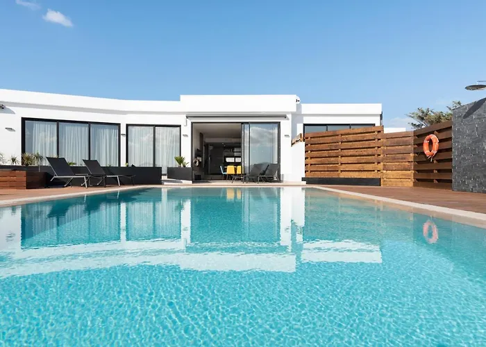 Estellar Villa Puerto del Carmen