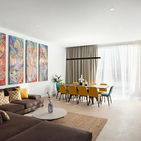 Estellar * بويرتو ذيل كارمين